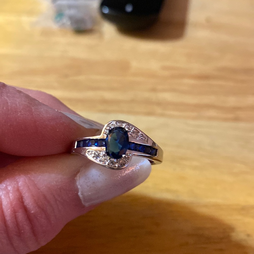 092)925 silver filled cubic zirconia ring - Picture 2 of 4